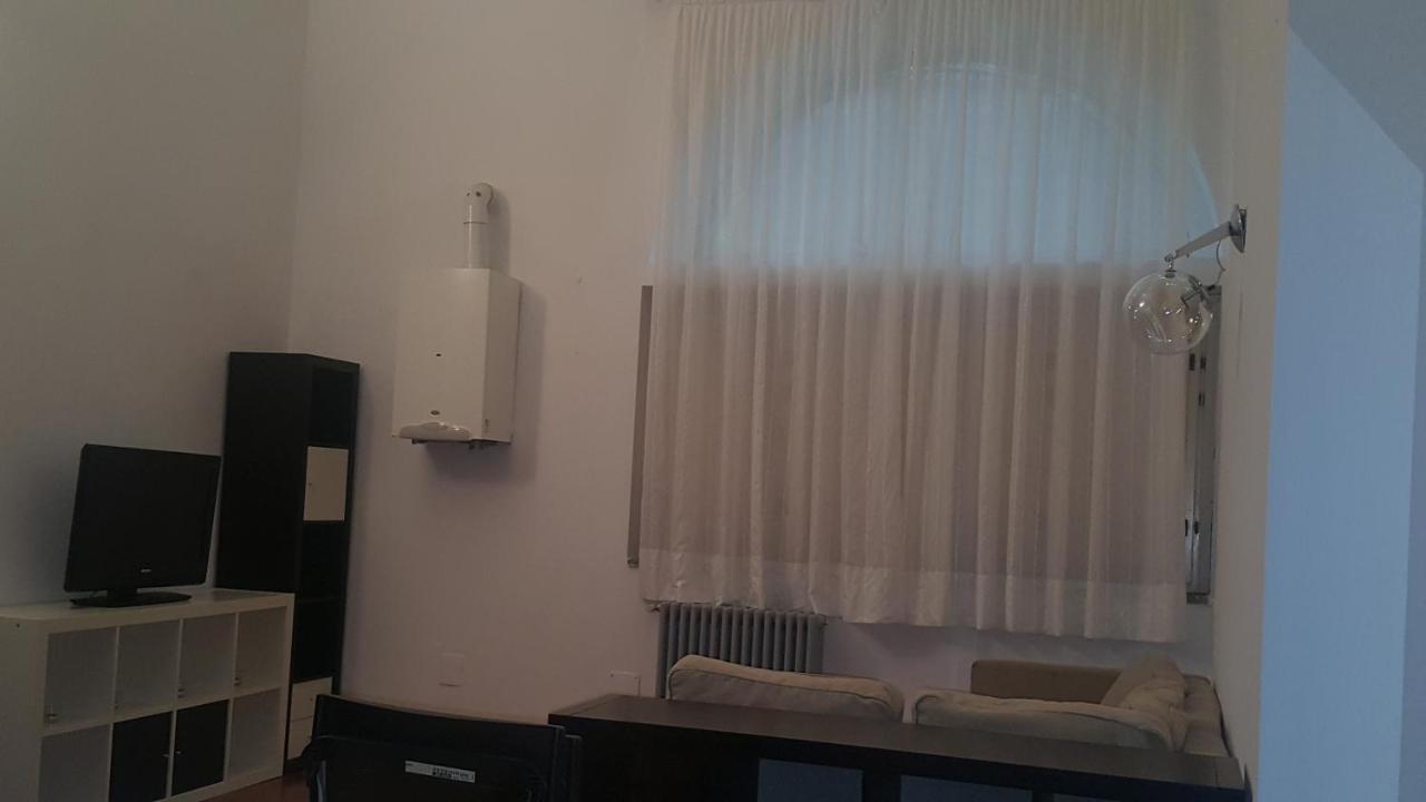 Apartment Sonnino Milan